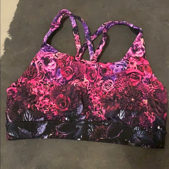lululemon athletica Other - Lululemon Energy Bra size 6